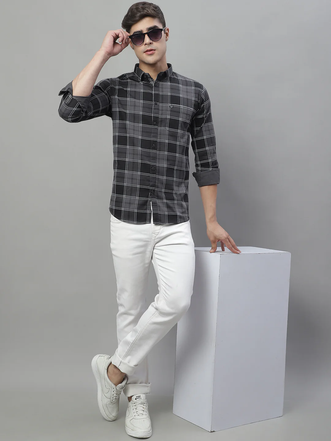 Checkmate Classic Men's Shirt - Grey - Image 6