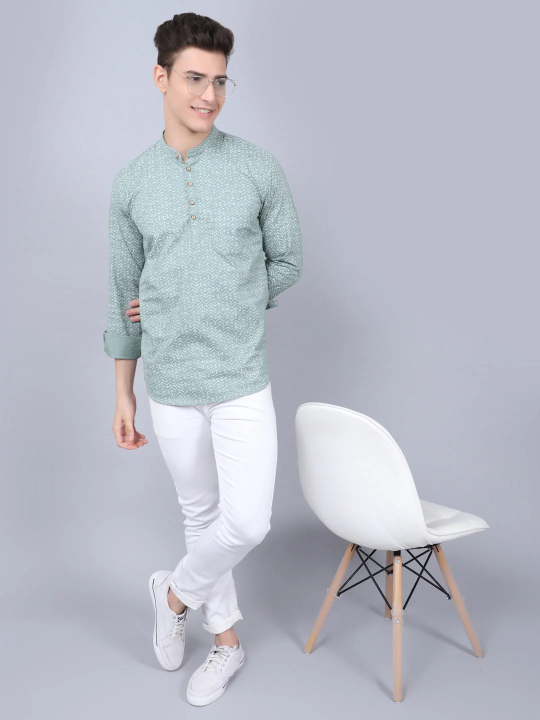 Exquisite Fusion All Over Printed Kurta - Green - Image 5