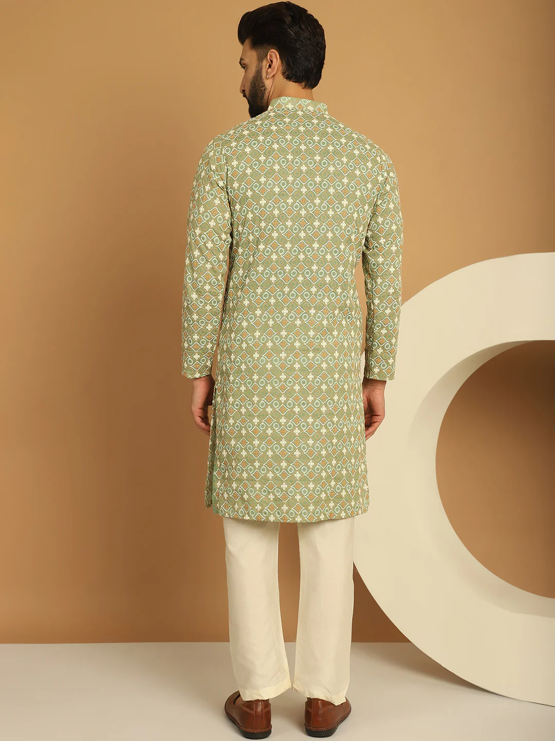 Exquisite Men's Ethnic Embroidery Kurta - Green - Image 5