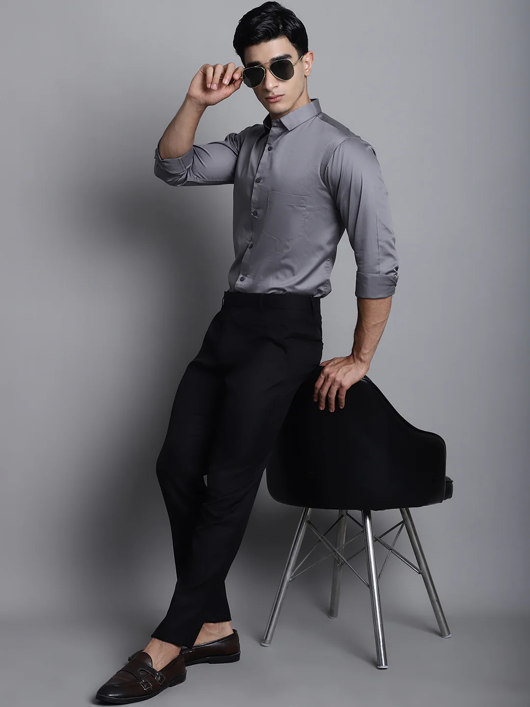 Paramount Pure Cotton Solid Shirt - Dark Grey - Image 4